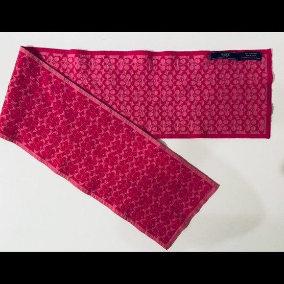 NEVER WORN Coach Wool Reversible Signature Scarf - Picture 2 of 3